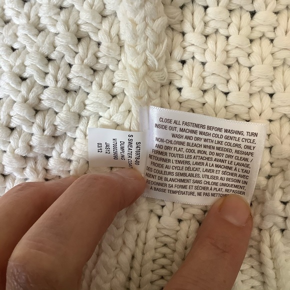 Old Navy “Dumpling” Ivory Long Sweater Coat Sz 2T - Picture 6 of 9